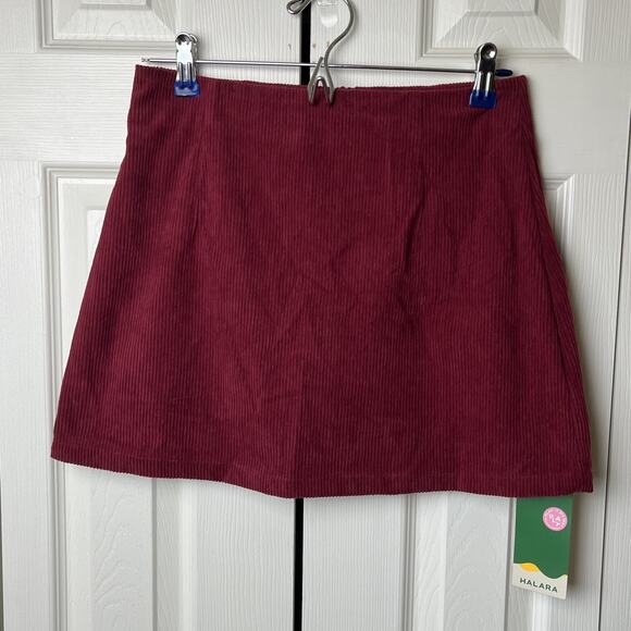 Halara Skirt Womens Small Red Corduroy Back Zip Athletic New - Picture 1 of 9